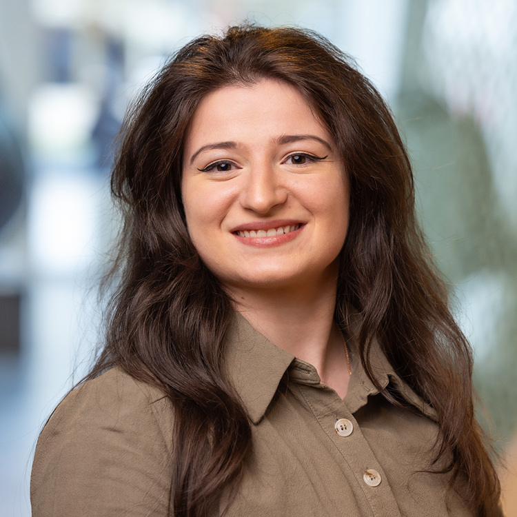 Dit is een foto van Mari Maisuradze.